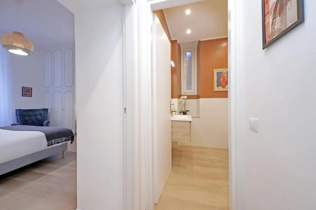 Ych-Brand New Vatican Flat With Terrace Rom Lägenhet