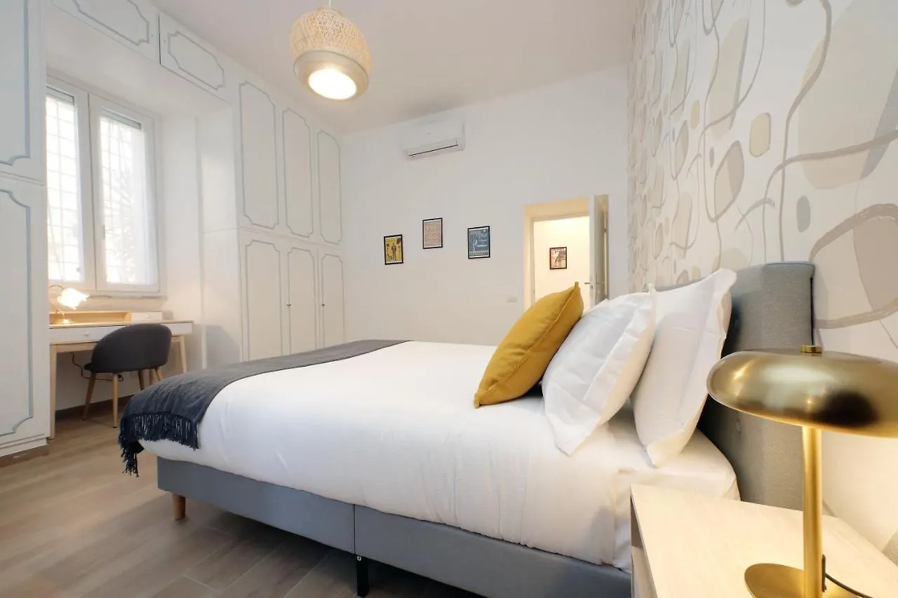 Ych-Brand New Vatican Flat With Terrace Rom Lägenhet